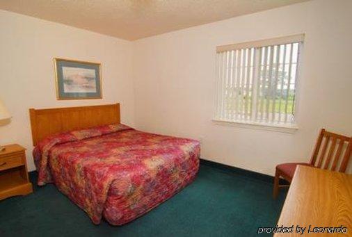Affordable Suites Charlottesville Zimmer foto